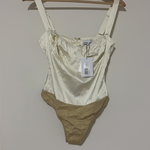 NWT We Wore What Bodysuit size 2 - Picture 2 of 5